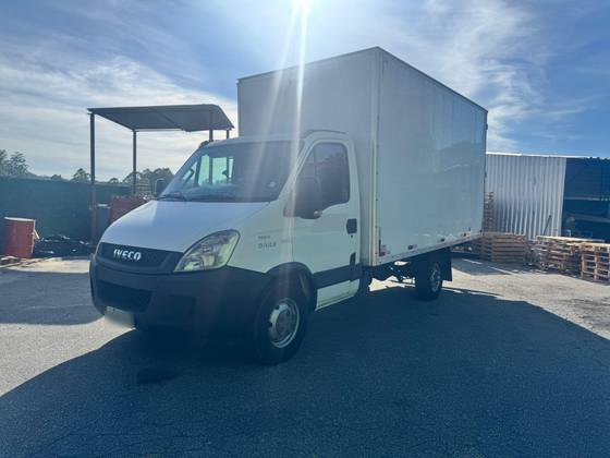 IVECO DAILY 3.0 HPI DIESEL 40S14 CS MANUAL